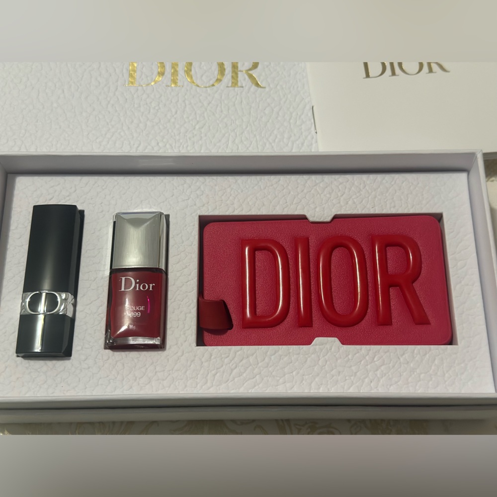 Authentic Dior Gift set Luggage tag, lipstick and nail polish